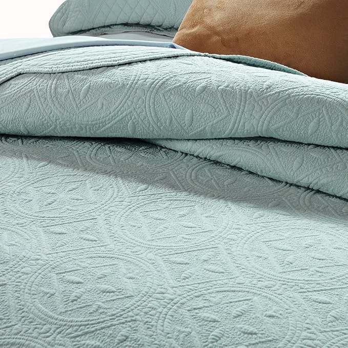 Calla Angel Sage Garden Luxury Pure Cotton Quilt, Light Aqua - Image 2
