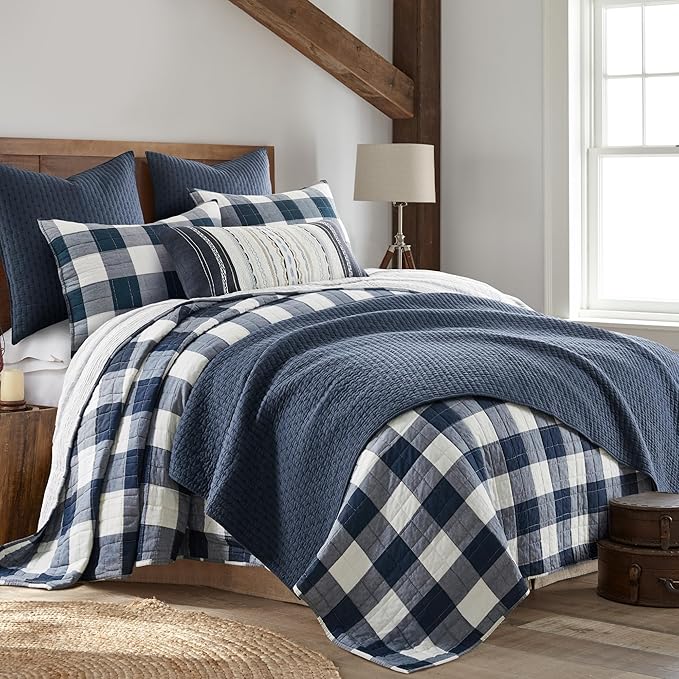 Levtex Home Cross Stitch Reversible Full/Queen Quilt Set - Image 2