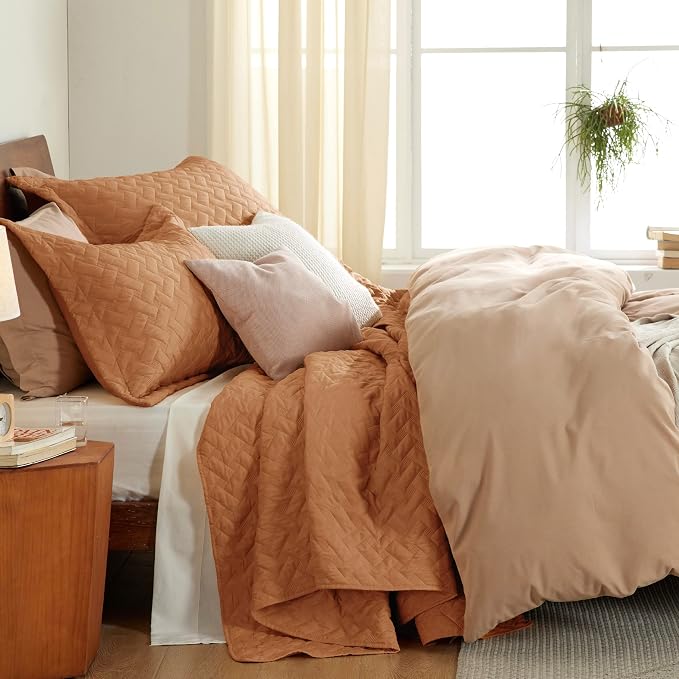 Bedsure King Size Quilt, Lightweight Comforter Set, Hazel Brown Bedspread | - Image 4