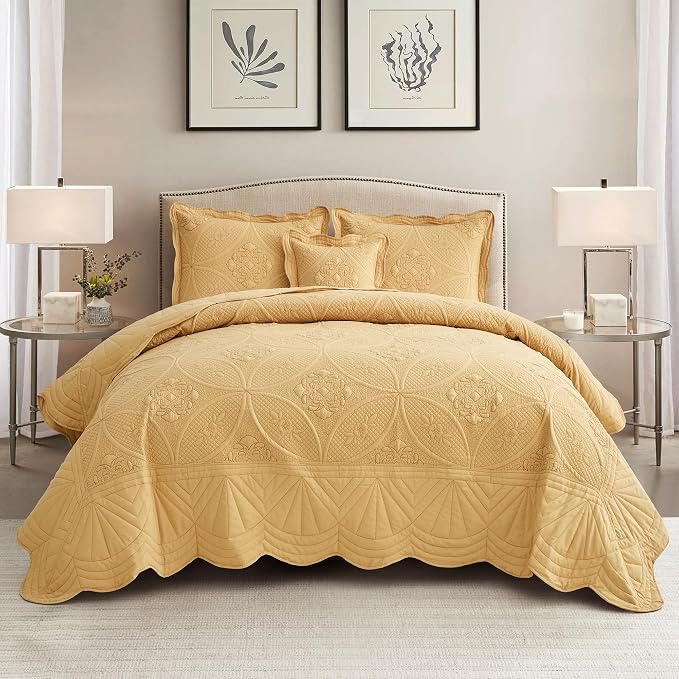 DaisyHuang Oversized Bedspread by DaisyHuang
