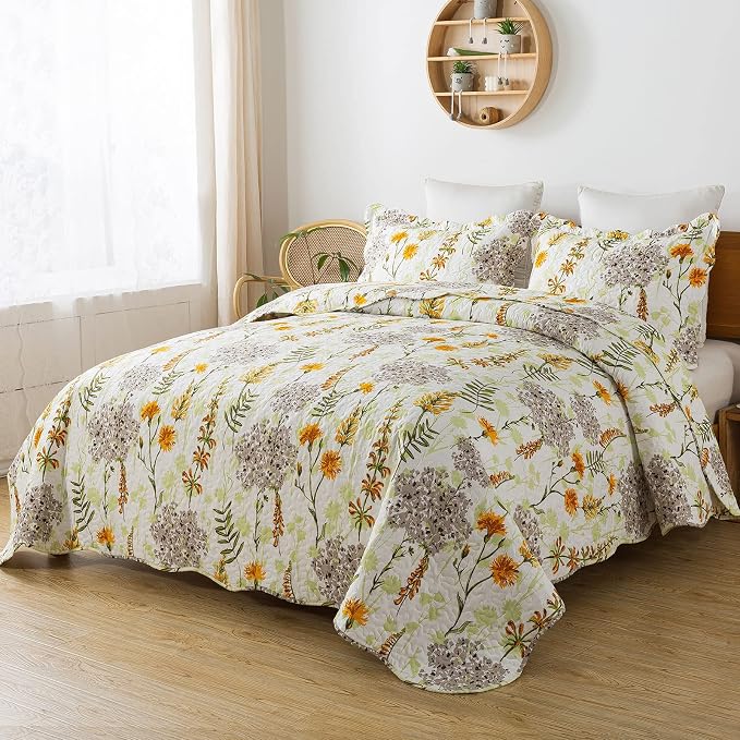 3-Piece Quilt Set Quilted Bedspread Lightweight Reversible Coverlet Set Floral - Image 2