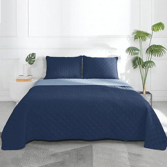 Easy-Going Queen Plus Size Reversible Quilt Set with 1 Quilt and 2 Pillow Shams, Soft Bed Quilt Cover, Water Resistant Lightweight Microfiber Bedspread, Stain Resistant, Dark Blue/Light Blue