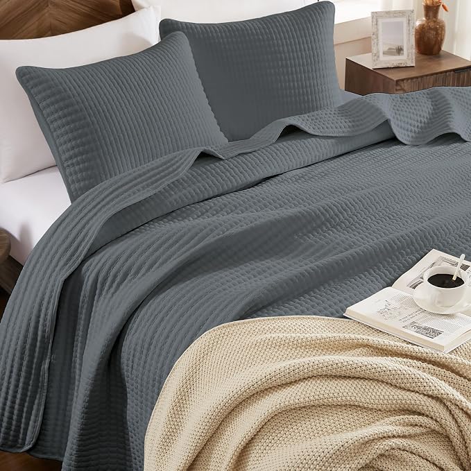 King Size Quilt-Lightweight Bedspreads Grey King Quilt Bedding Set | Soft - Image 2