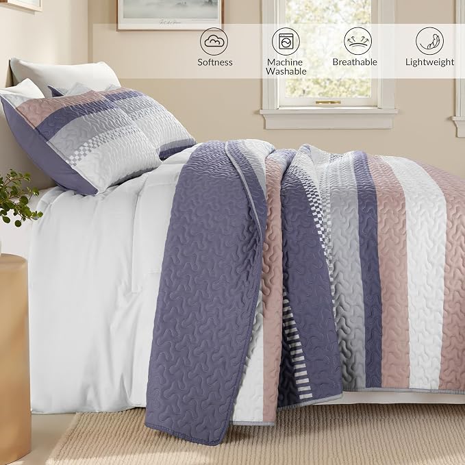 Whale Flotilla Reversible Purple Print Quilt Twin Size - Image 3