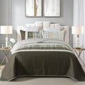 Etwel Lightweight Queen Size Quilt Set by Unknown