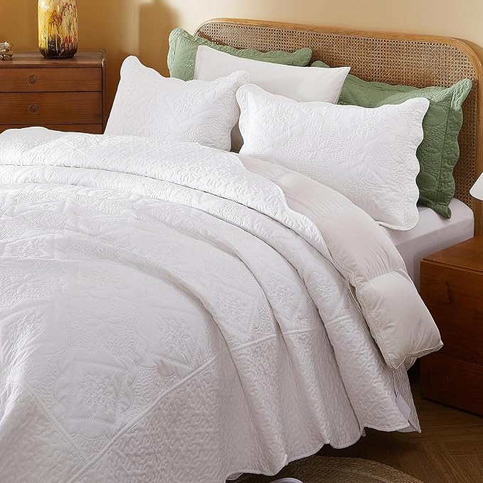 Cmfshape Oversized Floral Embroidery Quilt Set, 3 Pieces Super King Quilt - Image 2