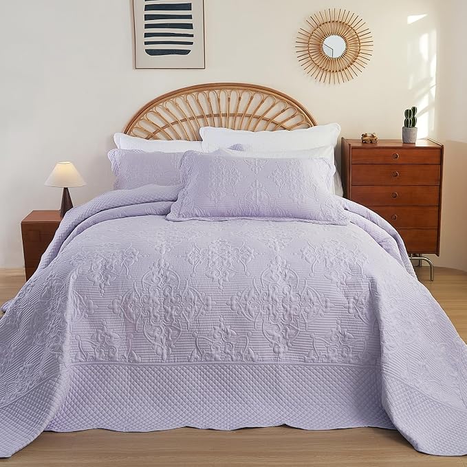 EVENHUG Oversized King Bedspreads California King Quilt Set - Image 2