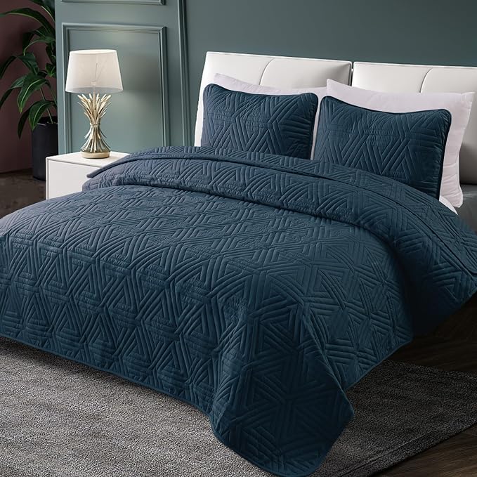 Whale Flotilla Soft Geometric Cal King Quilt Set - Image 2