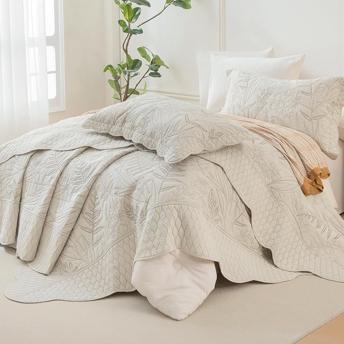 CozyTide Oversized King Quilt 128"x120", Wheat Leaves Pattern Pre-Washed Cotton by CozyTideComforterSet