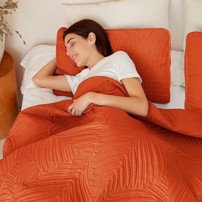 Exclusivo Mezcla California King Quilt Bedding Set, Microfiber Bedspreads | - Image 4