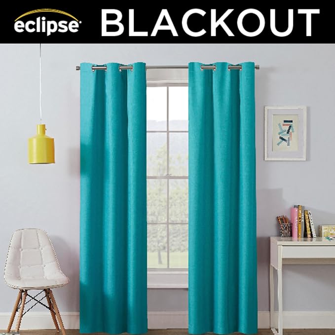 Eclipse Kendall Thermal Blackout Grommet Curtain - Image 4