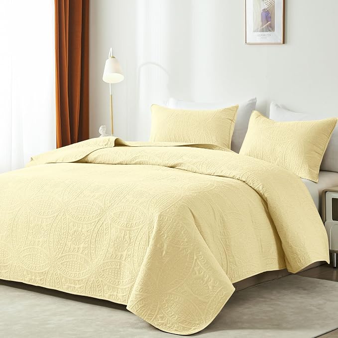 akkialla Butter Yellow Full/Queen Quilt Set, Ultrasonic Lightweight Bedspread - Image 2
