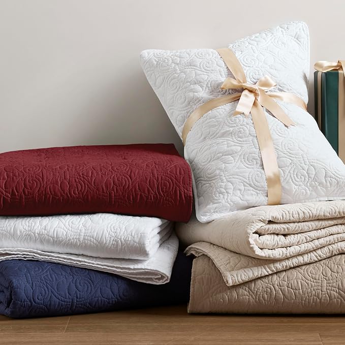 Madison Park Queen Quilt Bedding Set, Cottage-Inspired Damask, Classic Stitch - Image 6
