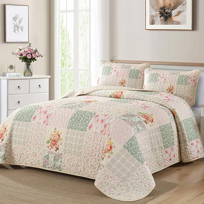 Mybedsoul Beige Patchwork Queen Size Quilt, Soft Boho Floral Spring Bedspreads - Image 2