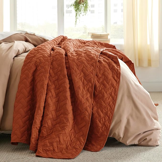 Bedsure Quilts Queen Size, Lightweight Comforter Set, Basket Weave, All-Season - Image 2