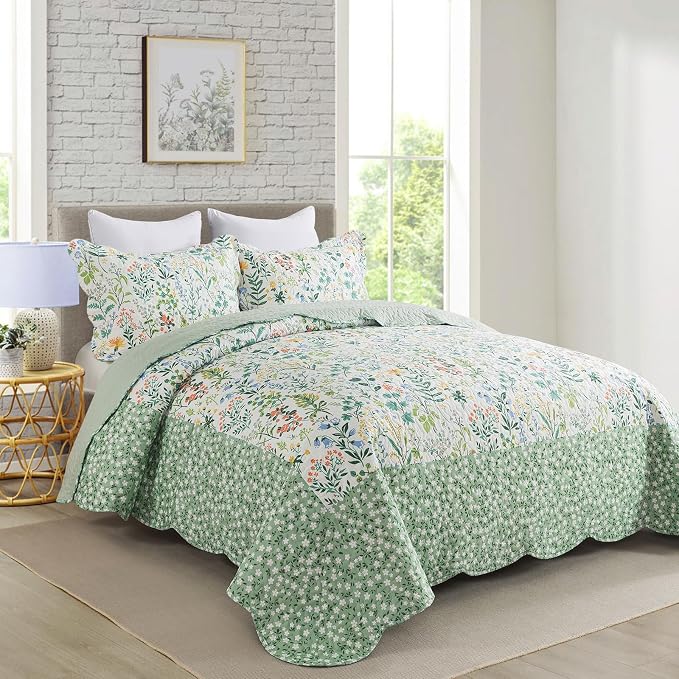 3-Piece Floral Quilt Super King Quilt Bedding Set, Ultra Soft & Fade Resistant - Image 2