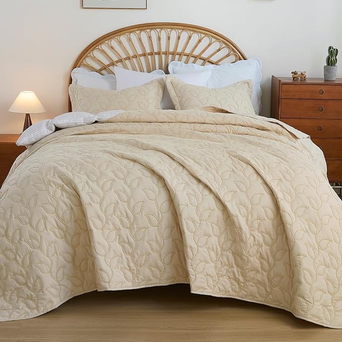 EVENHUG Quilt Queen Size Bedding Set - Image 2