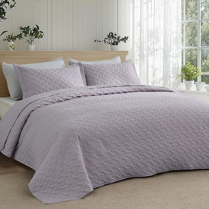 Bedsure King Size Quilt, Lightweight Comforter Set, Light Purple Bedspread | - Image 3