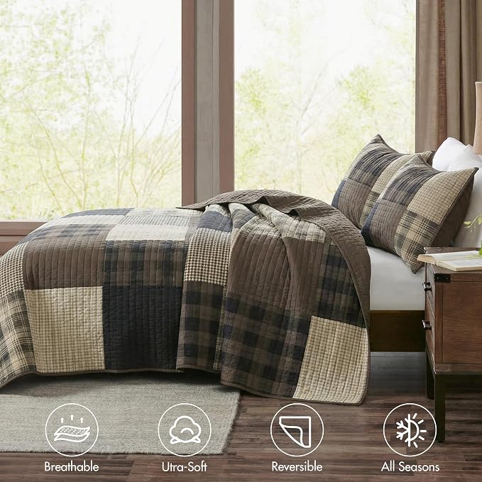 Woolrich Quilt Set King, Southwestern Aztec Bedding, Reversible Lightweight - Image 4