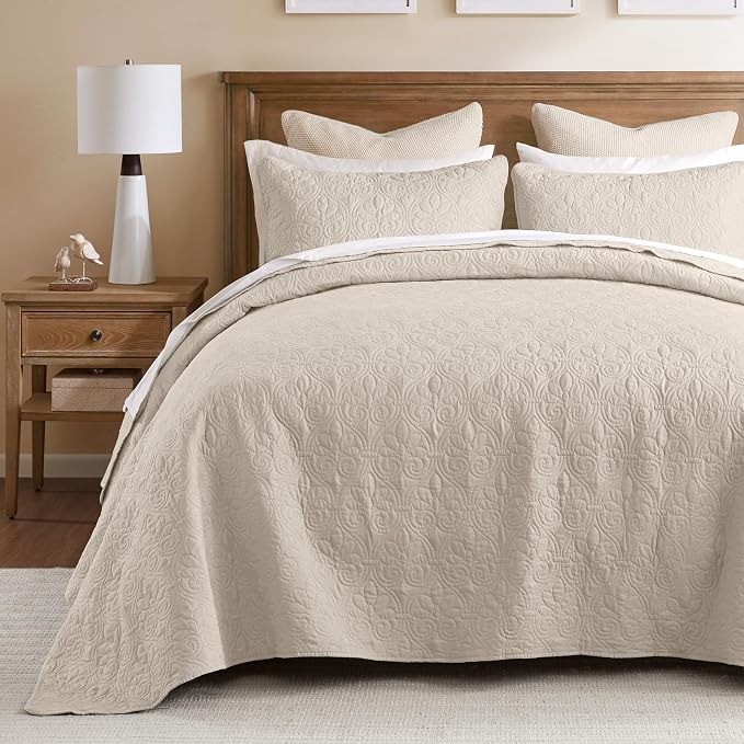 Madison Park Quebec Full Size Quilt Bedding Set by MADISONPARK