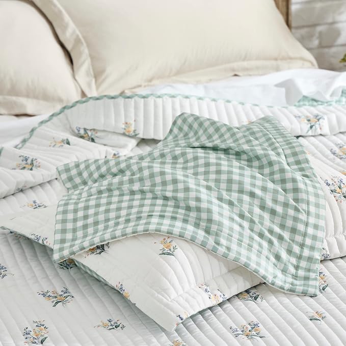 Bedsure Floral Quilts Queen Size, Reversible Botanical Floral Comforter | - Image 5