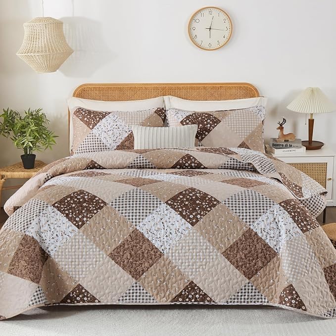 Dinjoy Boho Quilt Set King Size, Patchwork Floral Bedspreads, Reversible Summer by DINJOY