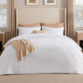 Bedsure California King Quilt by Unknown