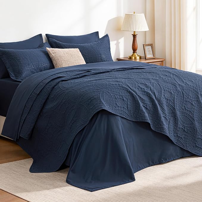 Love's cabin King Quilt Set Navy, Bed in a Bag King Size Bedding 7 Pieces by Lovescabin