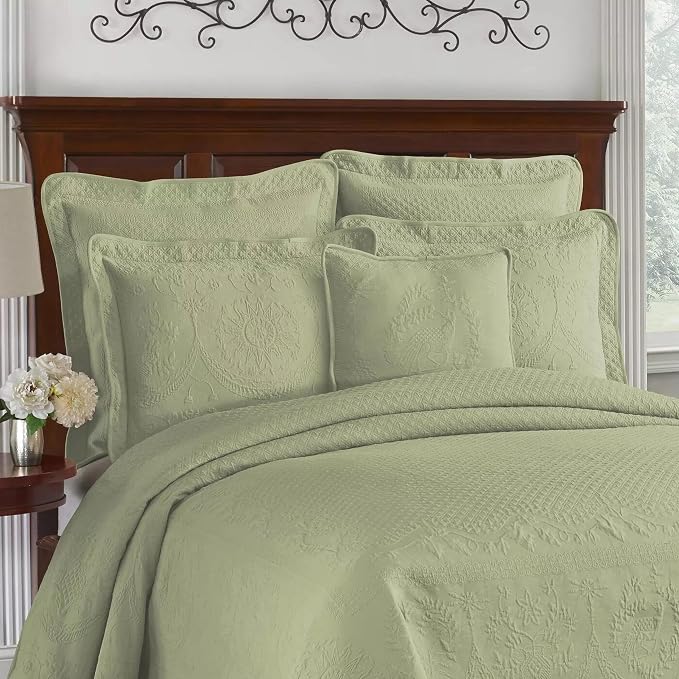 King Charles Modern Farmhouse Floral Matelasse Coverlet, 100% Cotton Breathable - Image 4
