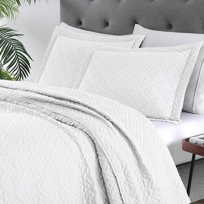 EXQ Home White Quilt Set Twin Size Lightweight Squares Pattern Bedding Set | - Image 2