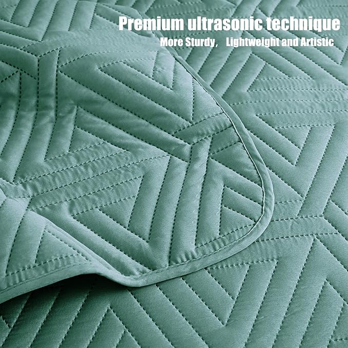 Whale Flotilla Soft Geometric King Quilt - Image 8