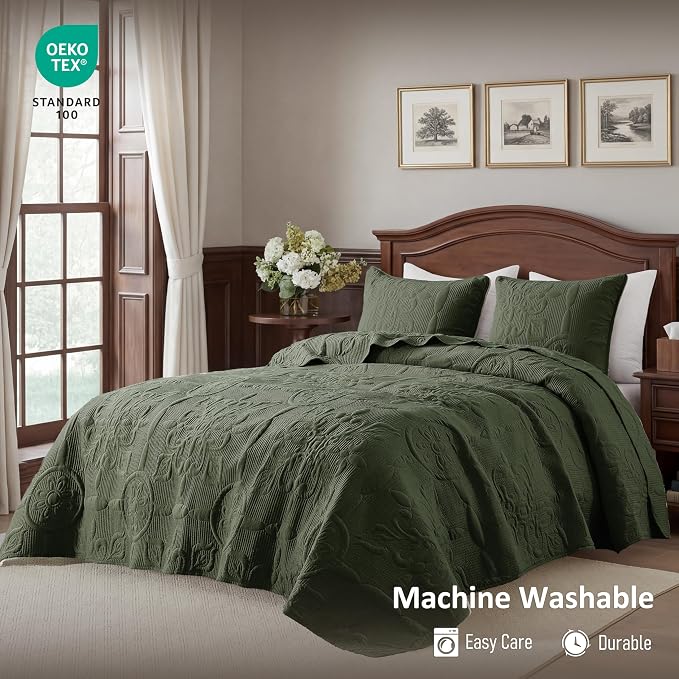 Damask Quilt Queen Size Bedding Sets - Image 2