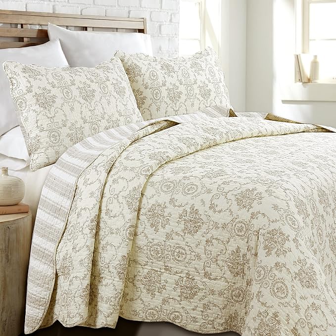 Cozy Line Home Fashions French Medallion 100% Cotton Bedding Quilt Set by CozyLineHomeFashions