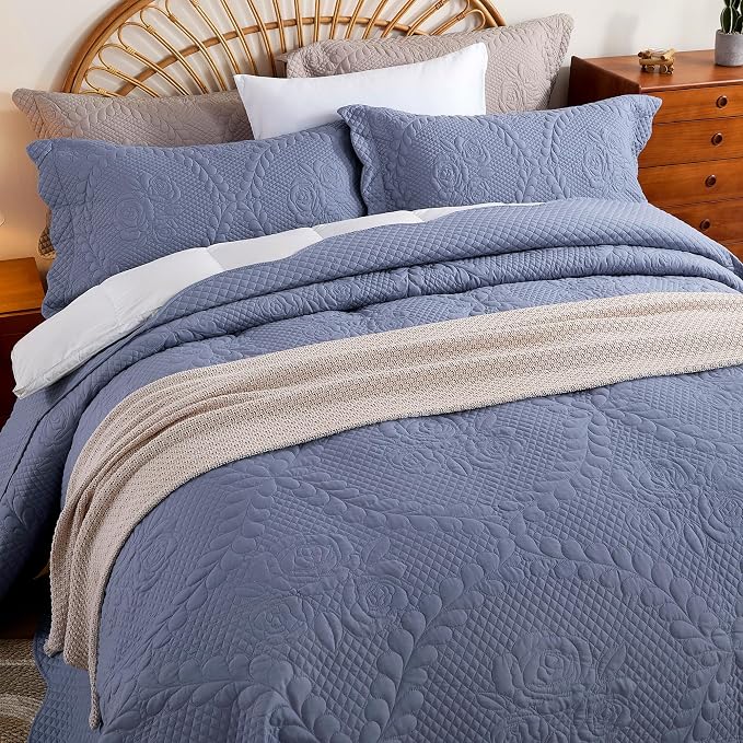 EVENHUG Oversized King Bedspreads California King Quilt Set - Image 3