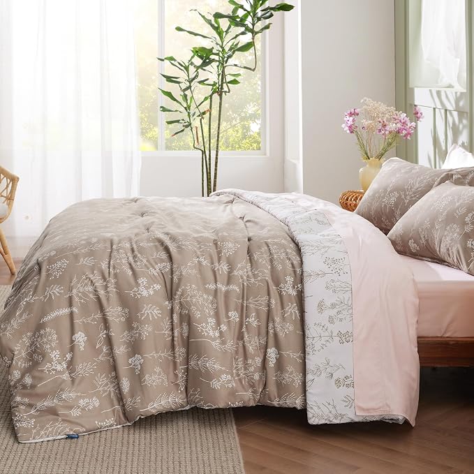 Bedsure Light Taupe Twin/Twin XL Comforter Set - Image 4