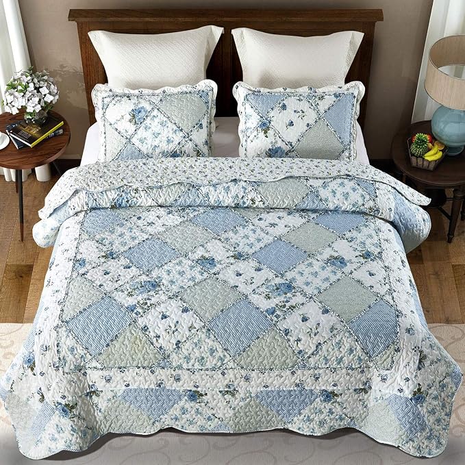 VIVILINEN Blue Floral Patchwork Quilt Set, Full Queen Size, 3 Piece Bedding Set - Image 3