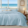 Bedsure Twin Size Quilt, Lightweight Comforter Set, Sky Blue Bedspread | by Unknown