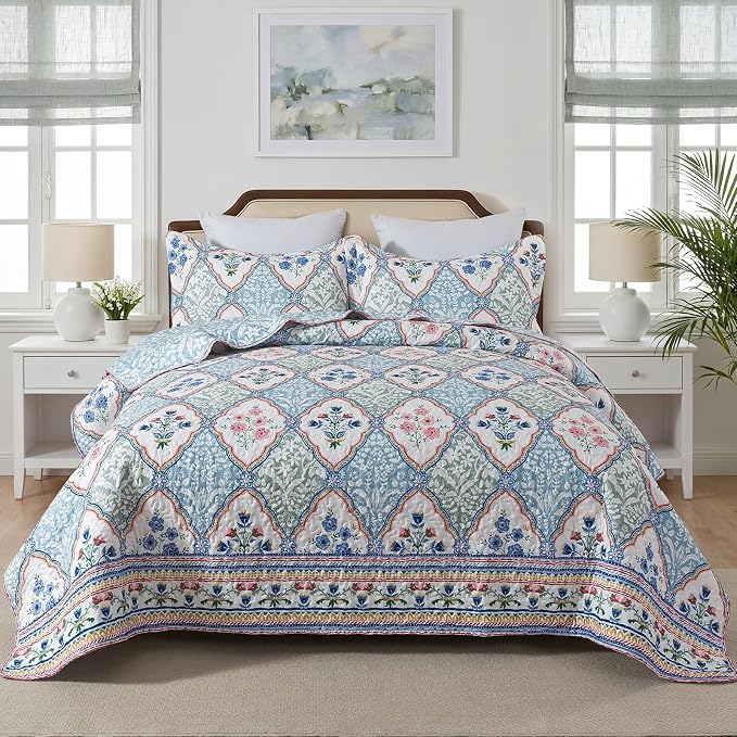 Etwel Lightweight King Size Quilt Set by Unknown