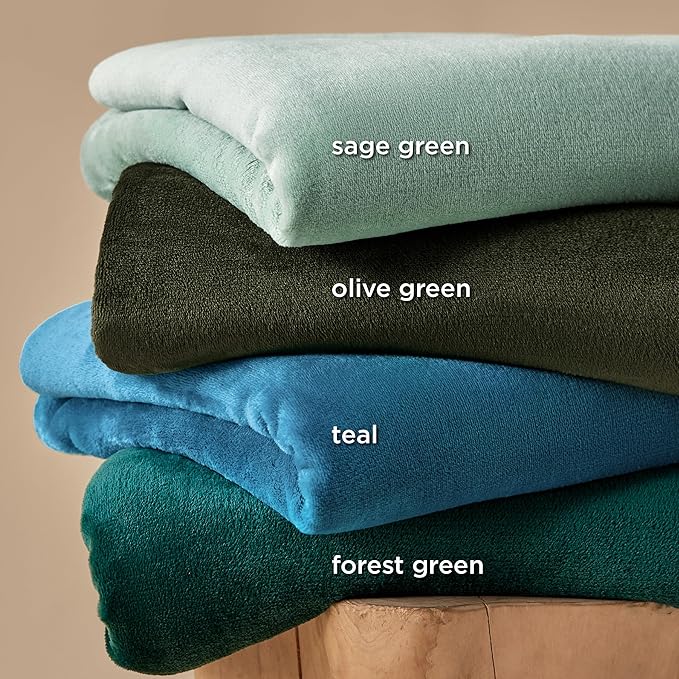 Bedsure GentleSoft Twin XL Fleece Blanket Dorm Bedding - Lightweight Soft Cozy Blankets for Bed, Sofa, Couch, Travel, Camping, Teal Blue, 66"x90"