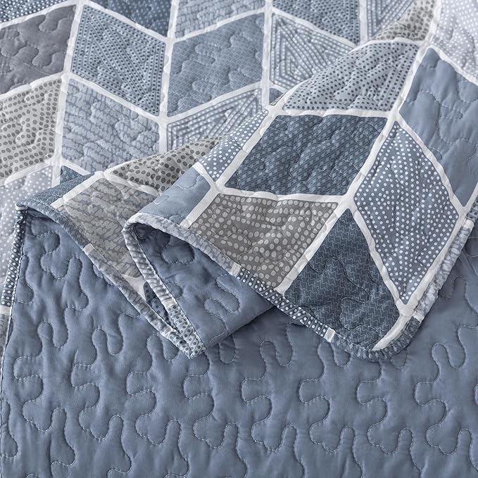 SLPR - Blue and Gray Chevron Heather Quilt Set, Queen - Image 5