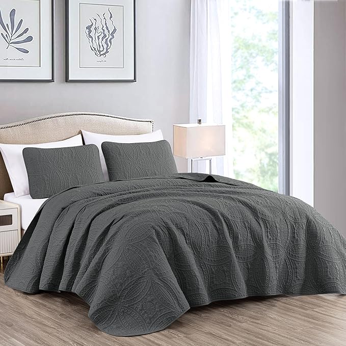 Chezmoi Collection Austin 3-piece Oversized Bedspread Coverlet Set by ChezmoiCollection