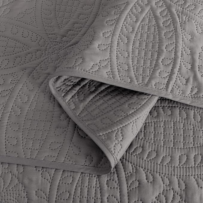 Chezmoi Collection Austin 3-piece Oversized Bedspread Coverlet Set - Image 6