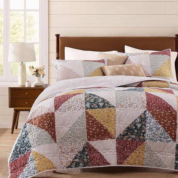Twin/Twin XL Quilt Set-2 Pieces Soft Bedding Floral Patchwork Coverlet | All by BLOOMHAVEN