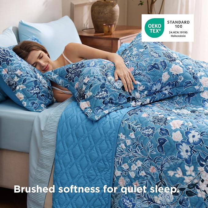 Bedsure Floral Quilts Queen Size, Reversible Blue Floral Comforter Bedding | - Image 3