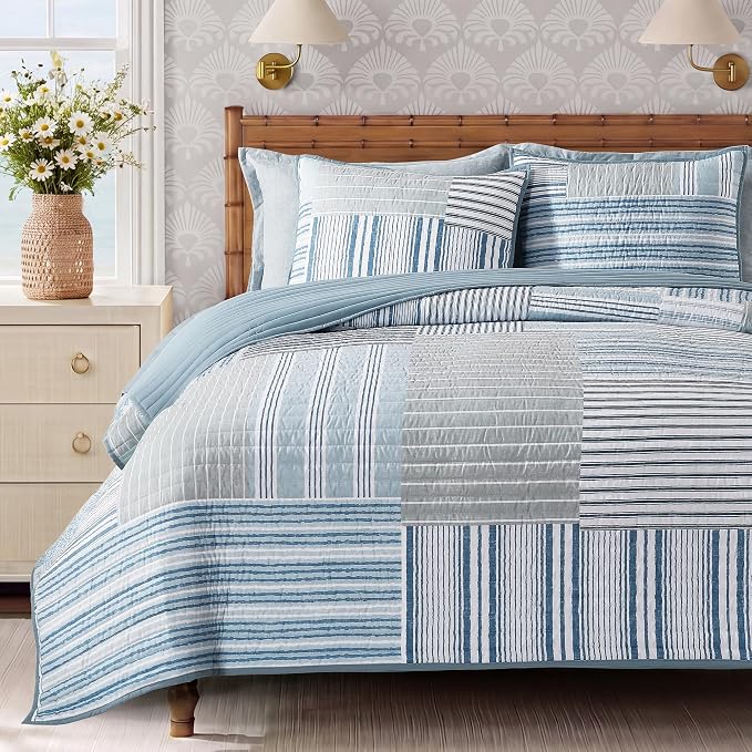 King Quilt Set-3 Pieces Soft Bedding Lightweight Floral Patchwork Coverlet | by BLOOMHAVEN