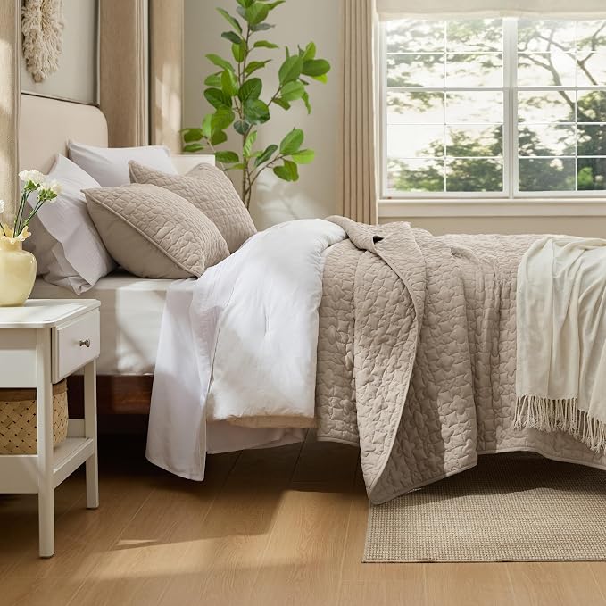 Bedsure King Size Quilt, Lucky Star Quilting Comforter Set, Taupe Bedspread | - Image 5