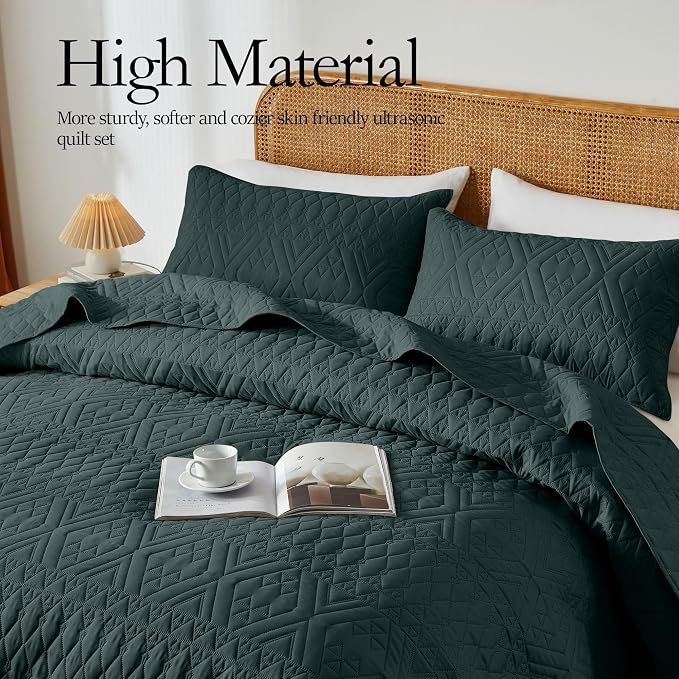 akkialla Twin Size Quilt Bedding Set, Forest Green Lightweight Microfiber Soft - Image 3