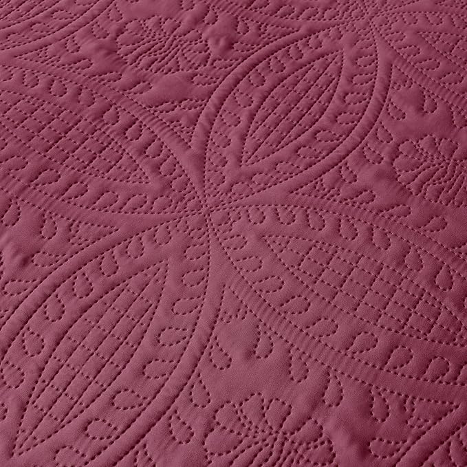 akkialla Burgundy Twin Quilt Set, Ultrasonic Lightweight Bedspread Coverlet - Image 7