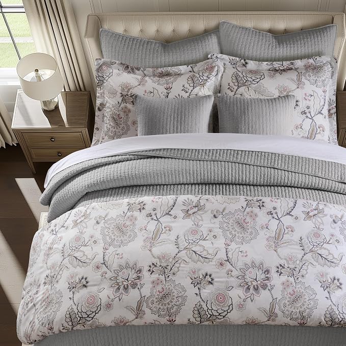 Levtex Home Cross Stitch Reversible Full/Queen Quilt Set and 2 Pillow Shams - Image 2