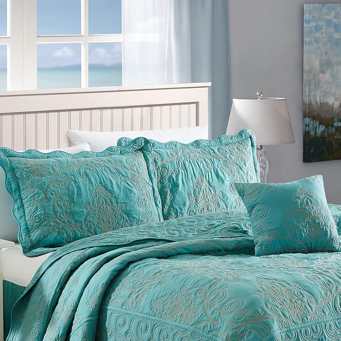 Home Soft Things Damask 4 Piece Bedspread Set, Scalloped Edge Reversible - Image 2